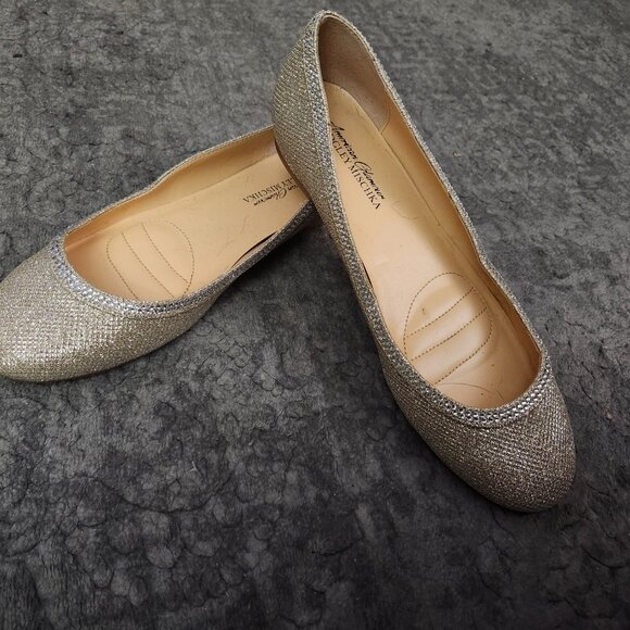 Women Gold dressy shoes - Picture 3 of 3